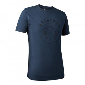 DEERHUNTER Nolan T-shirt - poľovnícke tričko (L - <P>Tričko s výraznou potlačou Deerhunter Nolan. </P>
<P>Klasické tričko s okrúhlym výstrihom z mäkkej a pohodlnej bavlnenej polyesterovej zmesi, ideálne na každodenné nosenie.</P>
<UL>
<LI>Materiál dielov 60% bavlna / 40% polyester 
<LI>OEKO-TEX® 
<LI>Farebné prevedenie: 786 - Dark Blue</LI></UL>
