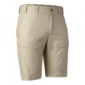 DEERHUNTER Matobo Shorts - krátke nohavice (4 - <P>Krátke nohavice Deerhunter Matobo Shorts sú ako stvorené pre dobrodružstvo. Ľahký bavlnený materiál s regenerovaným polyesterom a charakteristickou obojstranne strečovou tkaninou Deerhunter sú ideálne na letné túry a outdoorové aktivity. Sú vybavené všetkými najobľúbenejšími funkciami, ako je niekoľko predných a zadných vreciek na bezpečné uloženie vašich základných vecí na cestách a praktické vrecko na nôž, sú navrhnuté tak, aby dobre sedeli so strečovou látkou a elastickým panelom v páse. </P>
<UL>
<LI>Pás s elastickým zadným dielom 
<LI>Dve predné vrecká 
<LI>Dve stehenné vrecká so skrytým zipsom 
<LI>Vrecko na nôž vnútri ľavé stehenné vrecko 
<LI>Zadné vrecko so skrytým zipsom 
<LI>Farba: 210 Beige
<LI>Zloženie: 55% Bavlna / 40% Polyester (recyklovaný) / 5% Elastan</LI></UL>